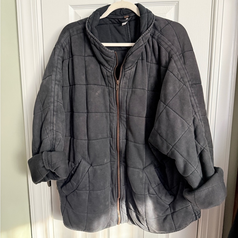 Free People Quilted Dolman Jacket (XL) in Dark Gray/Black
